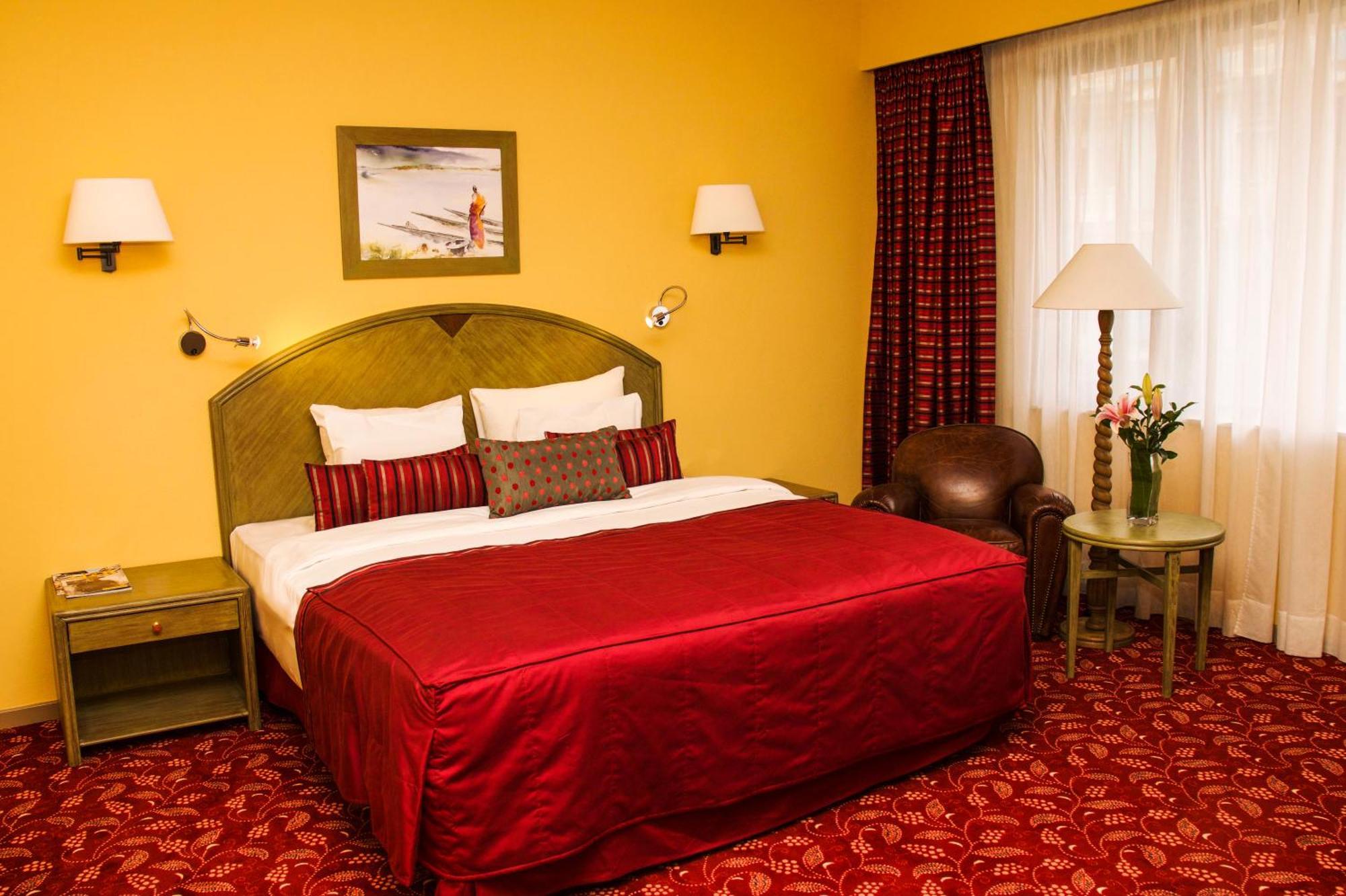 Double Room