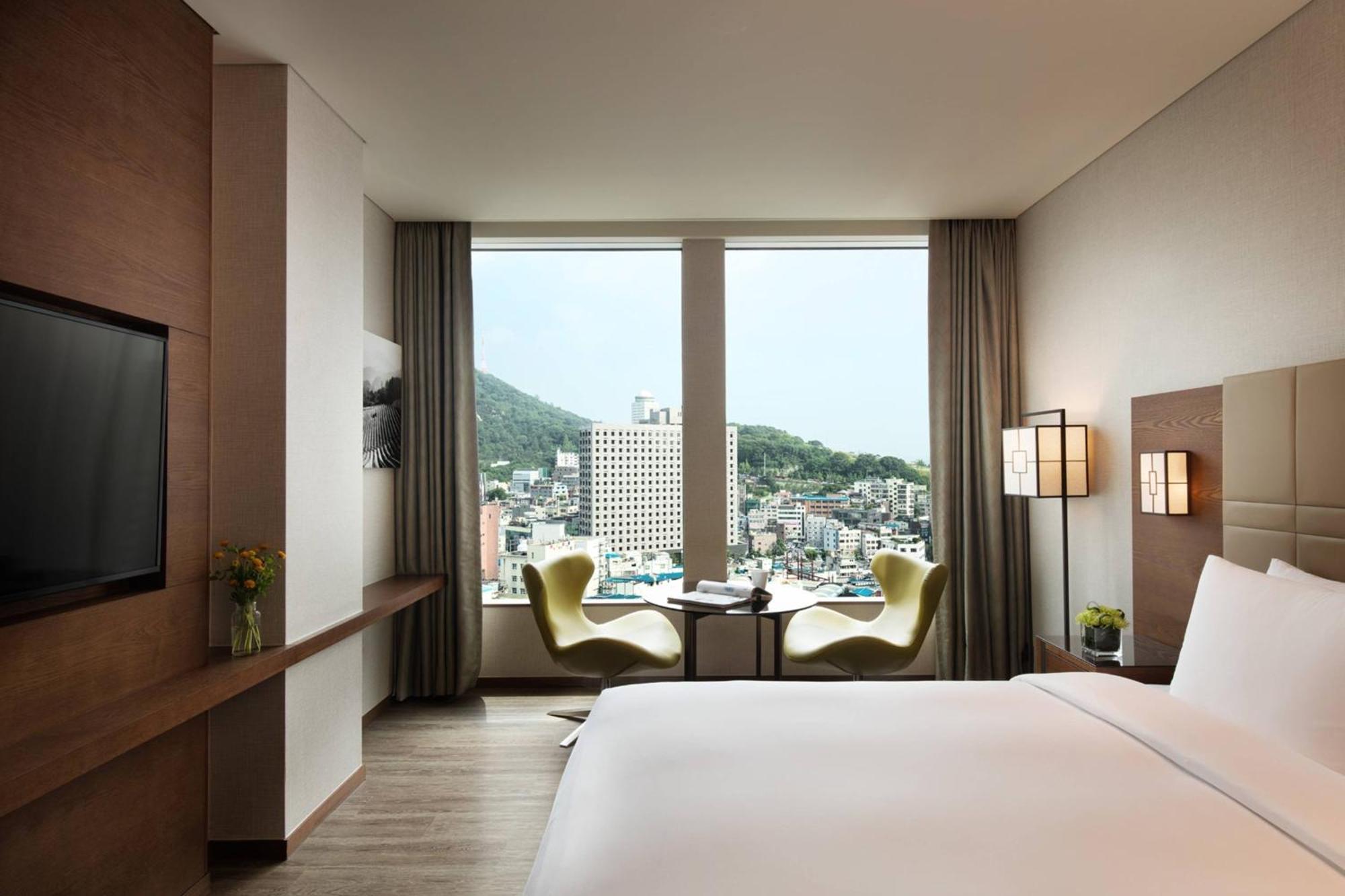 Family King Suite