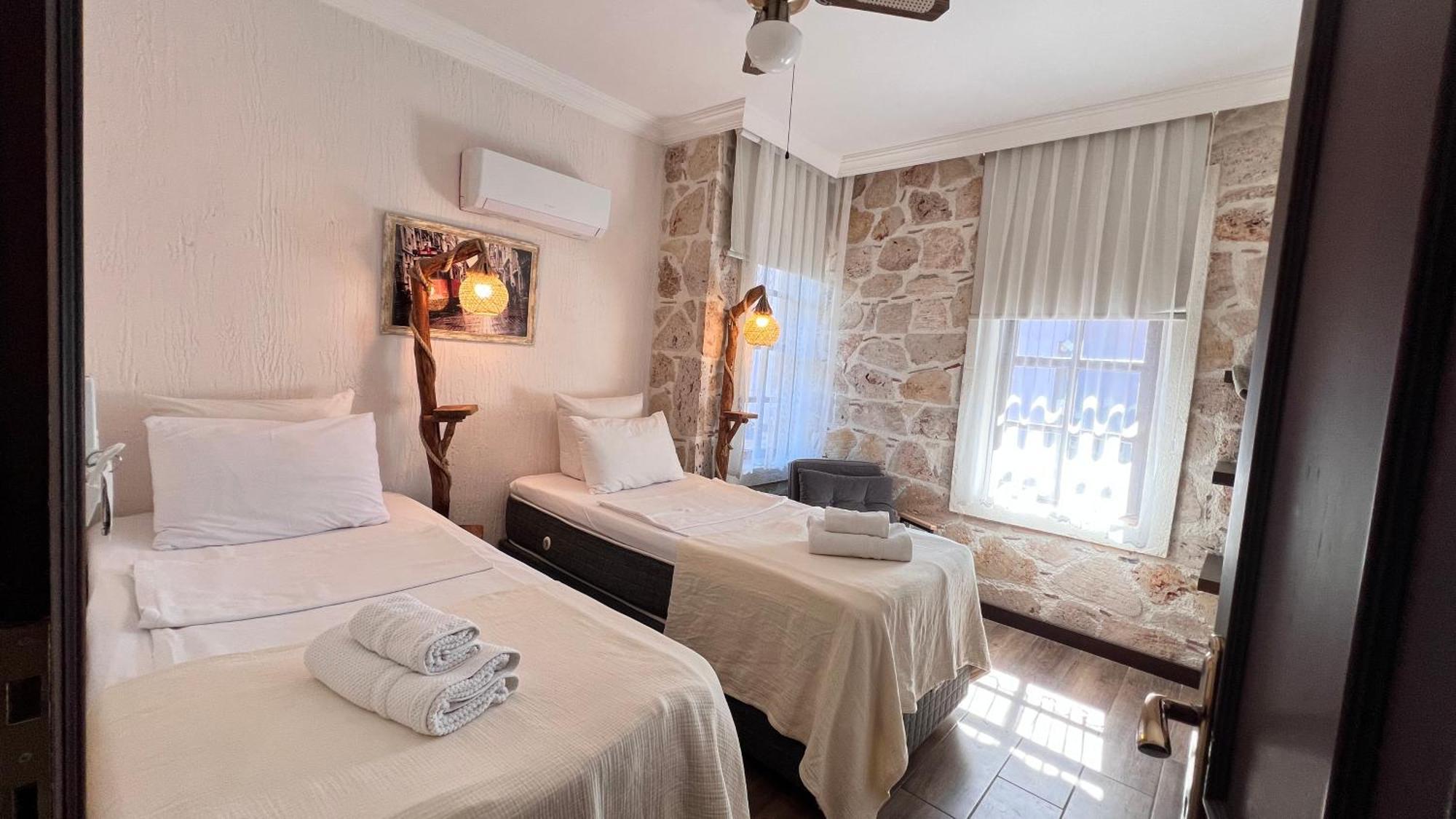 Double or Twin Room Extra Bed