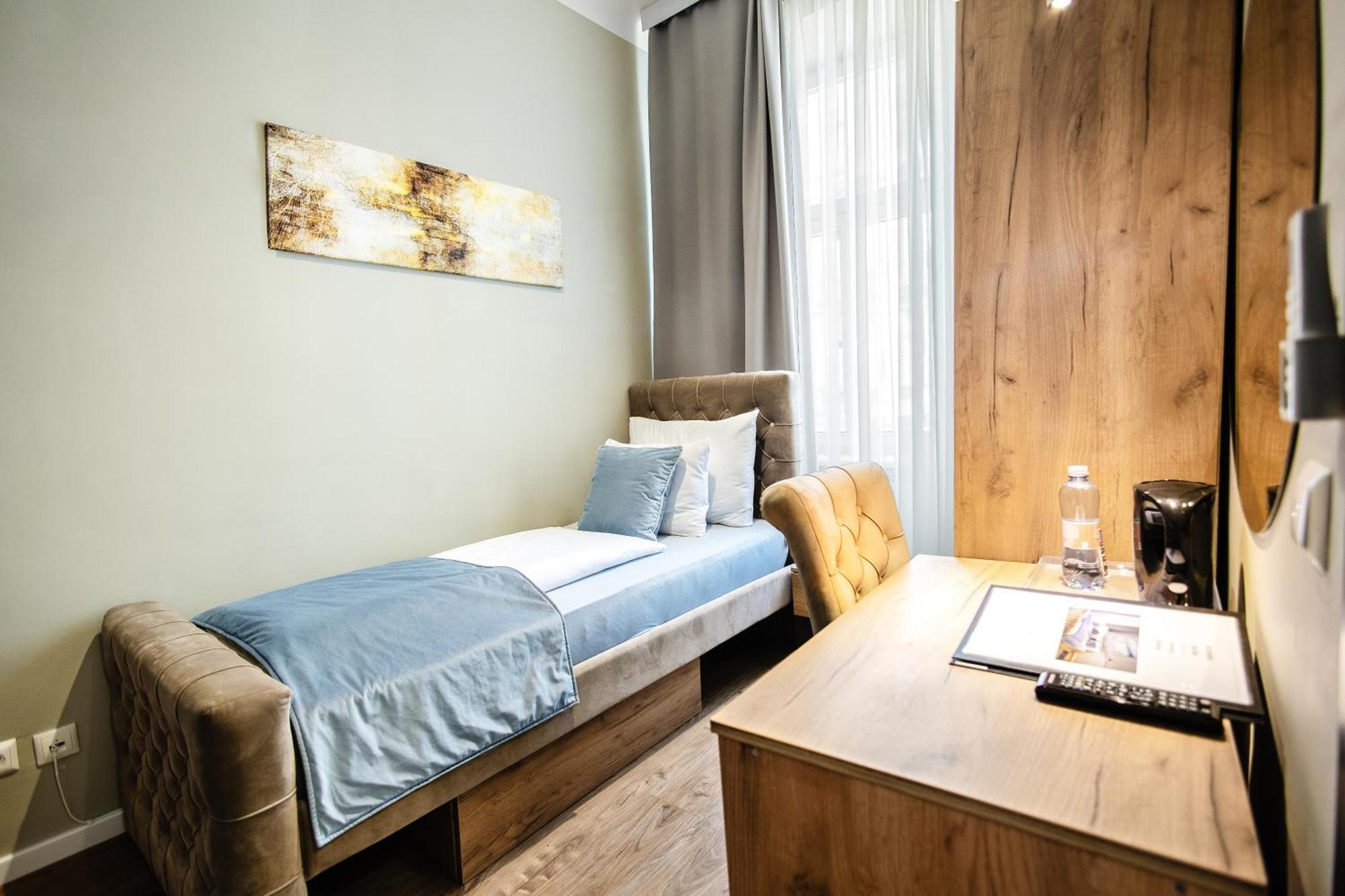 Budget Single Room