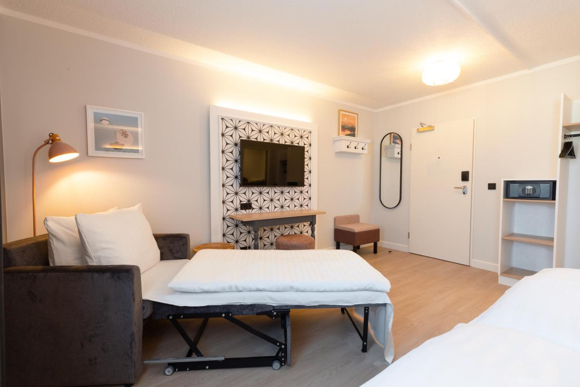 Standard Queen Room Up to Three Adults