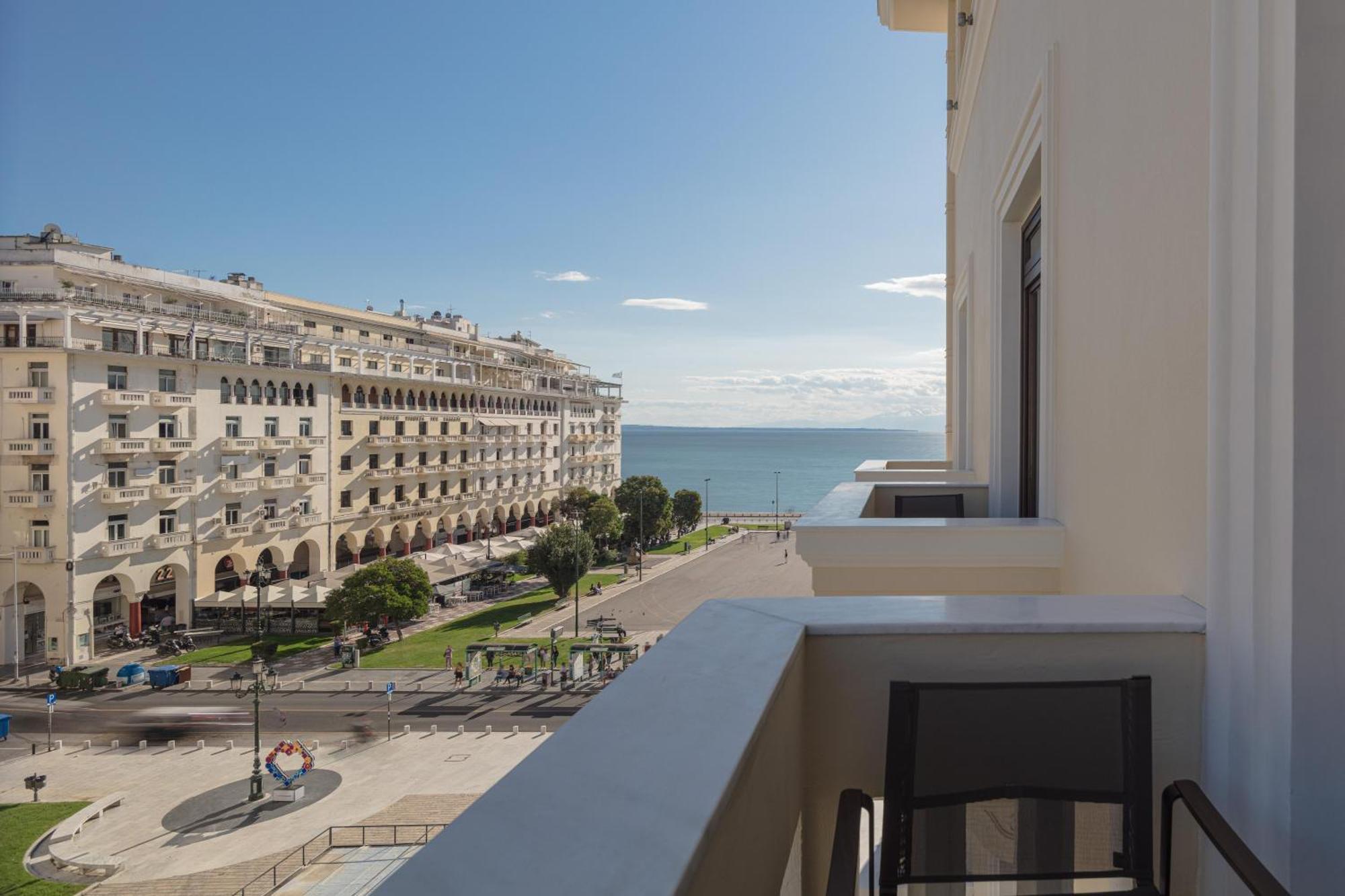 Premium Double or Twin Room Side Sea View