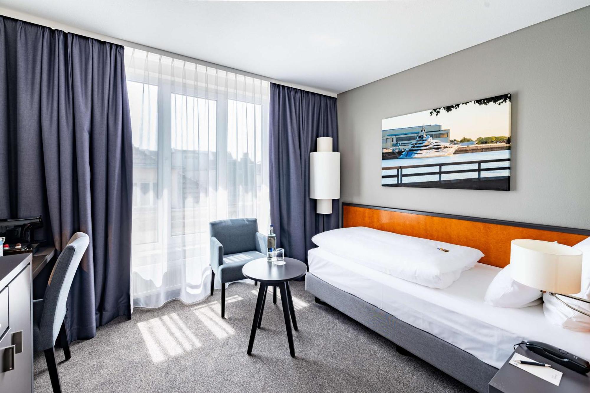 Comfort Single Room