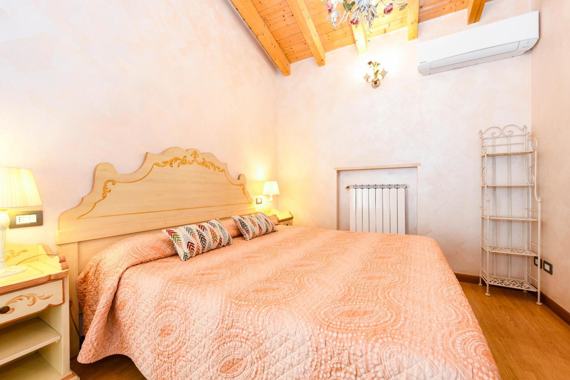 Standard Double or Twin Room Balcony