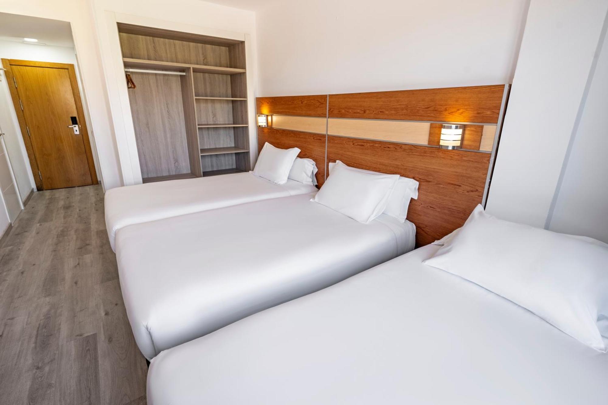3 Single Beds,1624313113:JPEG