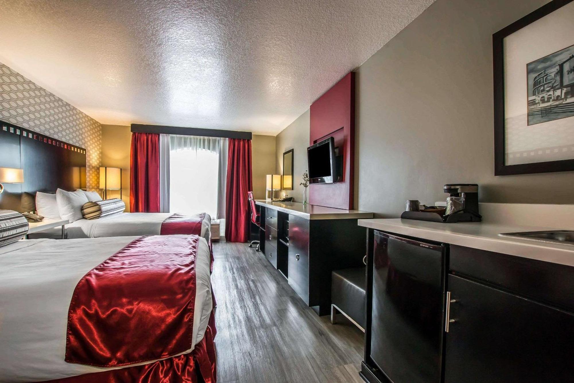 Standard Room 2 Queen Beds Non Smoking