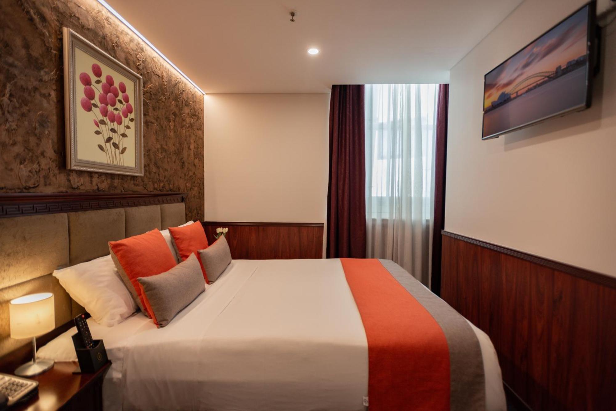 Zimmer mit Queensize-Bett - ohne Reinigungsservice