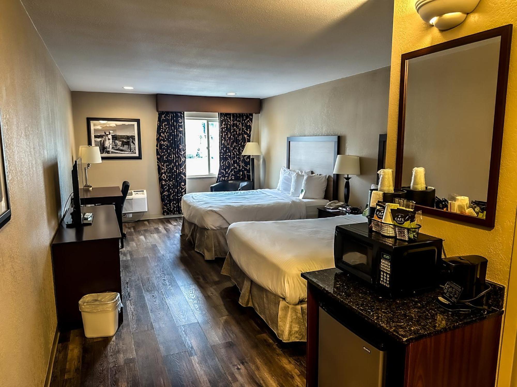 Queen Room