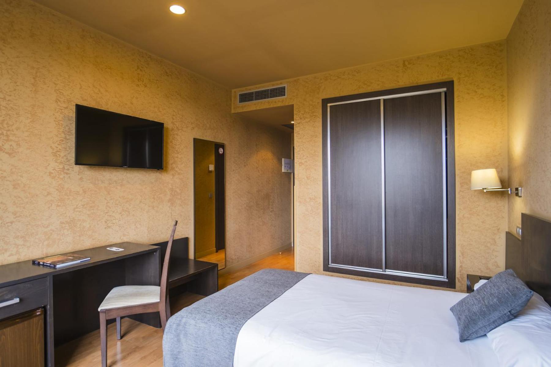 Standard Single Room,1624750009:JPEG