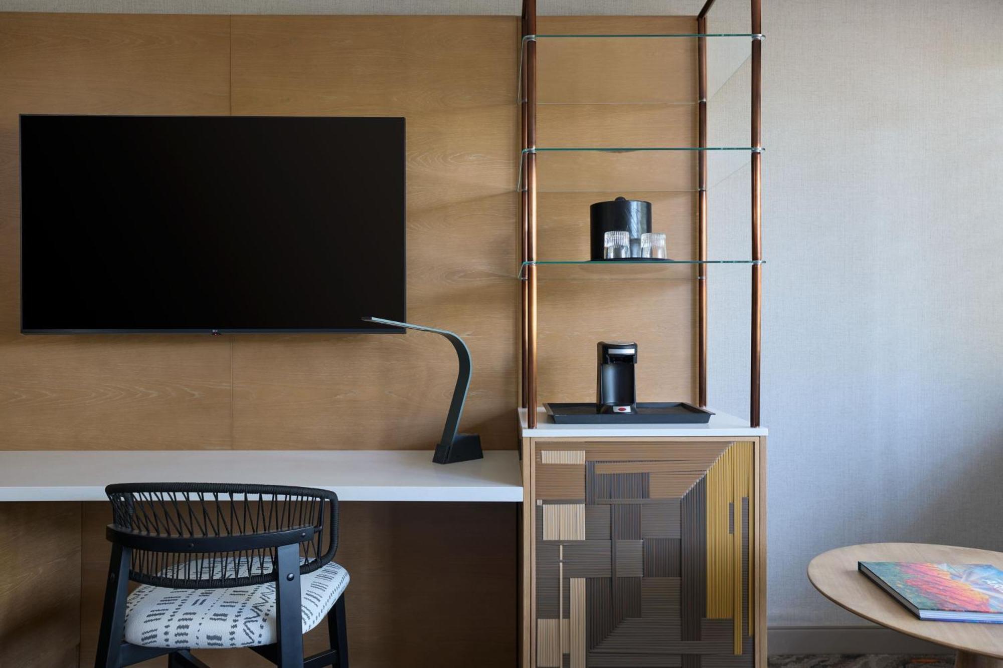 King Room King Bed