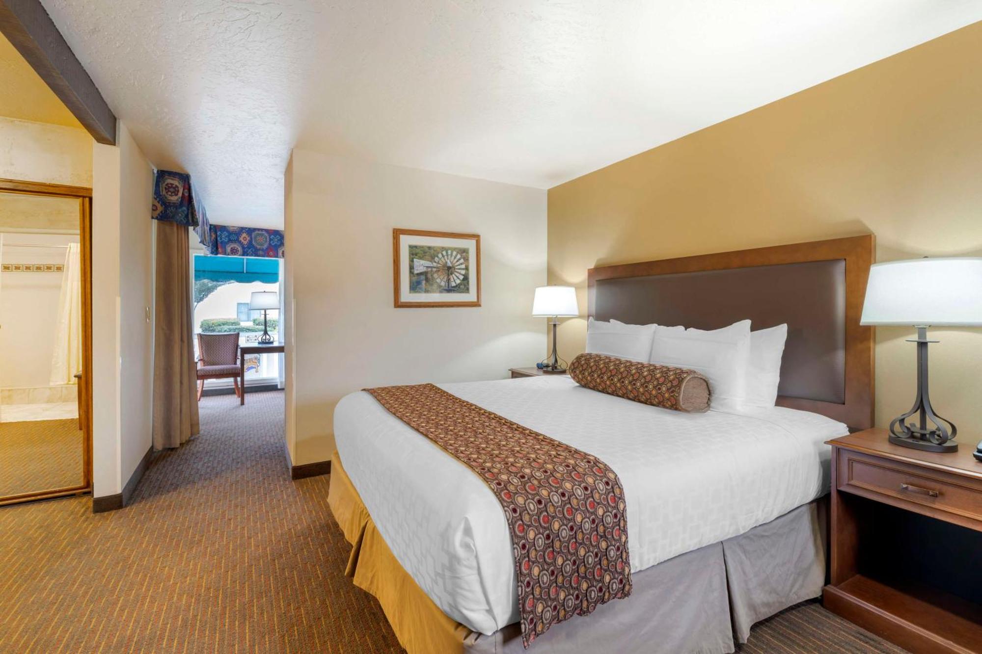 King Room Poolside