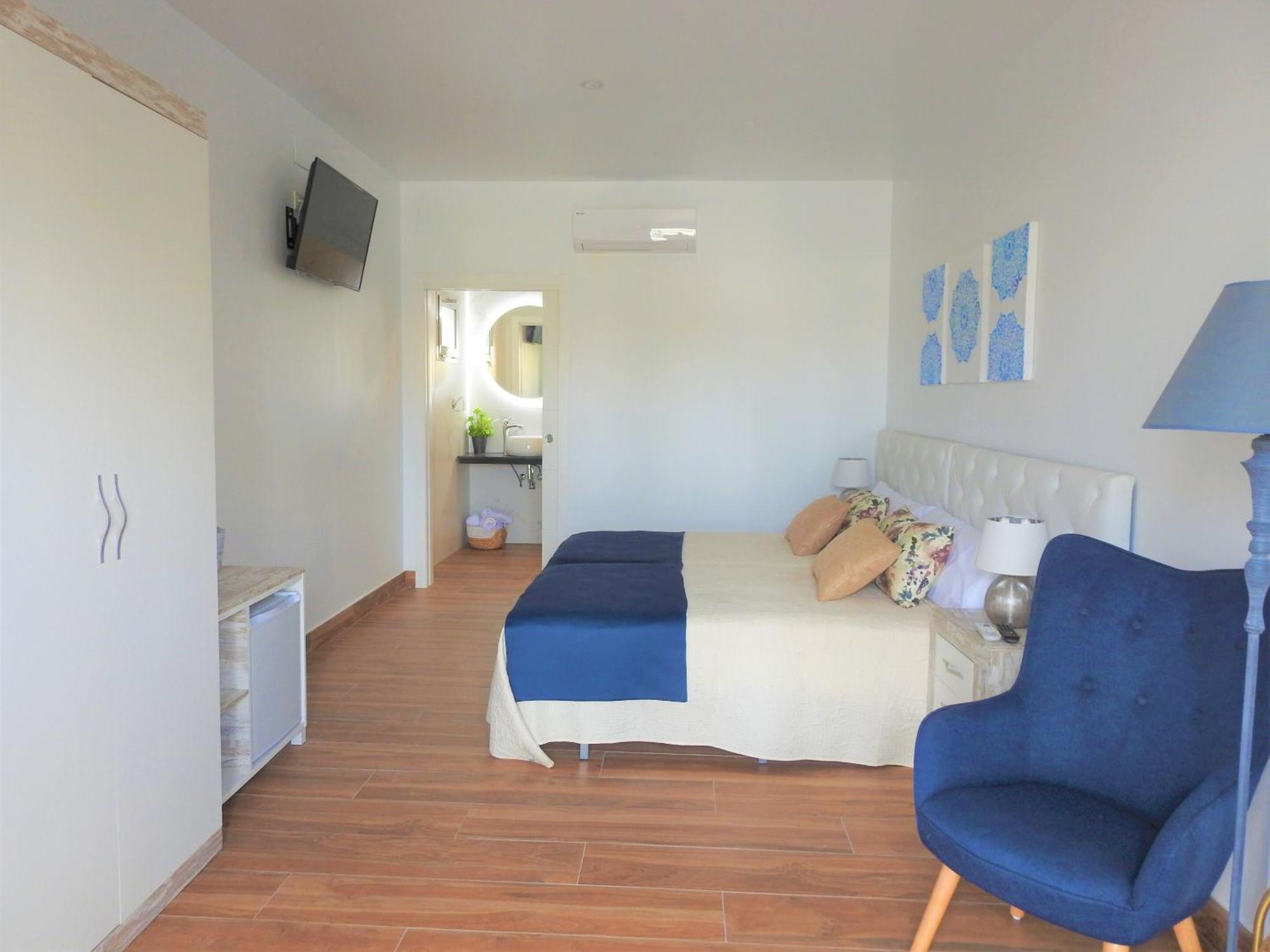 Large Double Room