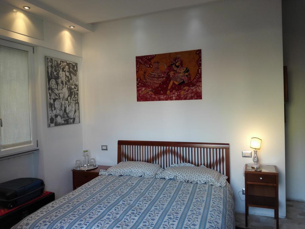 Deluxe Double Room Private External Bathroom