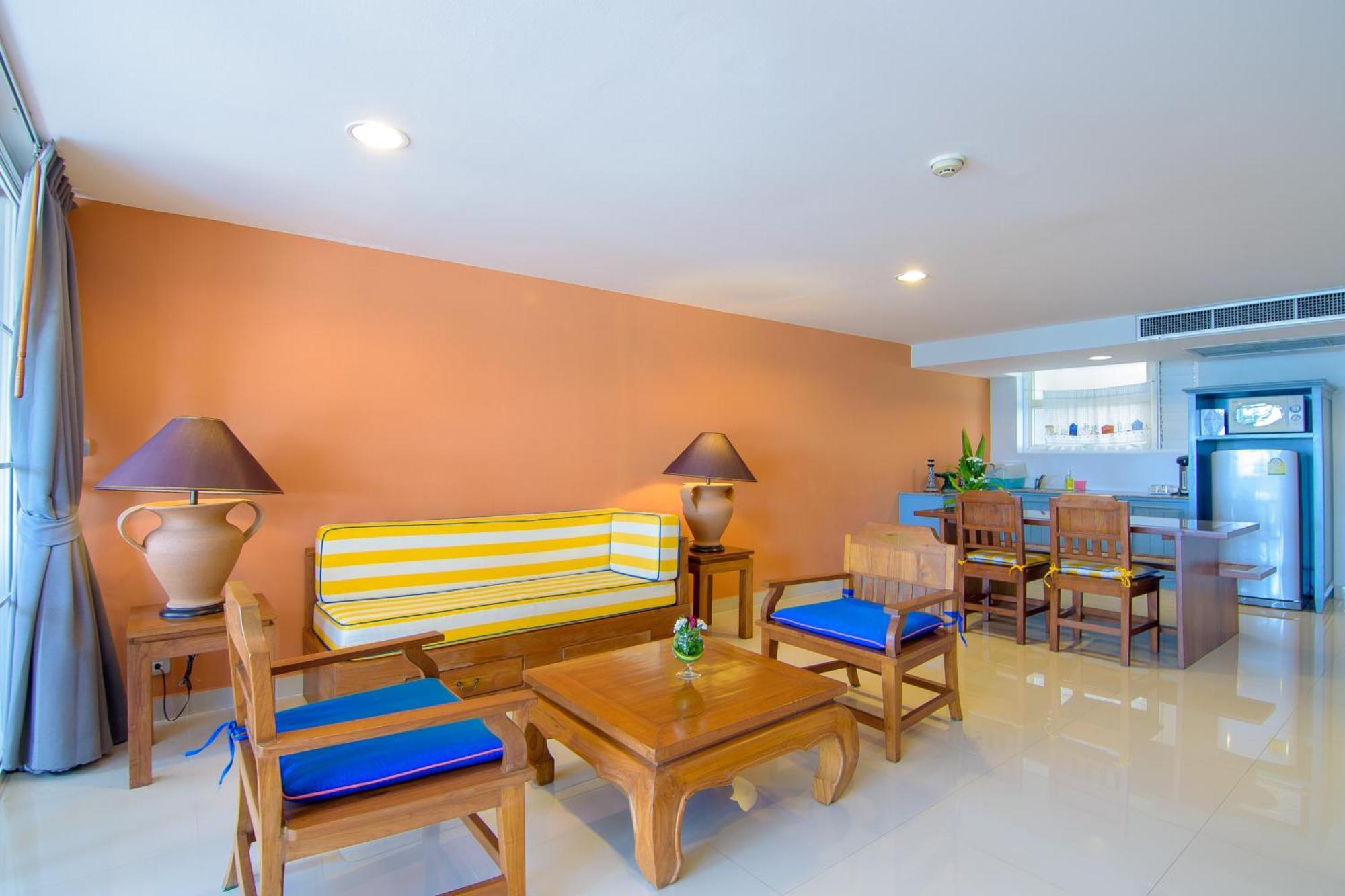 Charm Suite