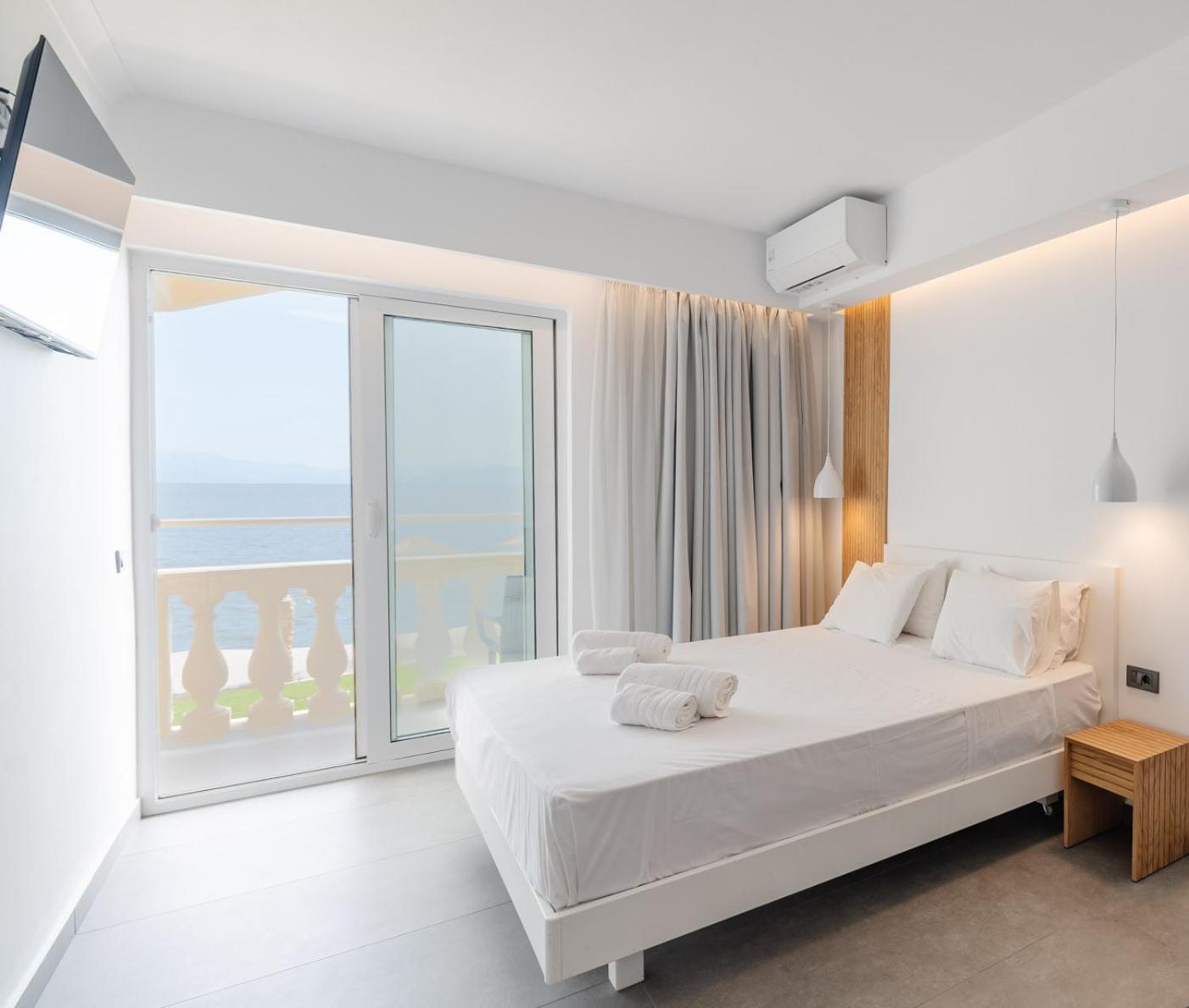 Superior Deluxe Double or Twin Room with Balcony and Pontikonisi island view