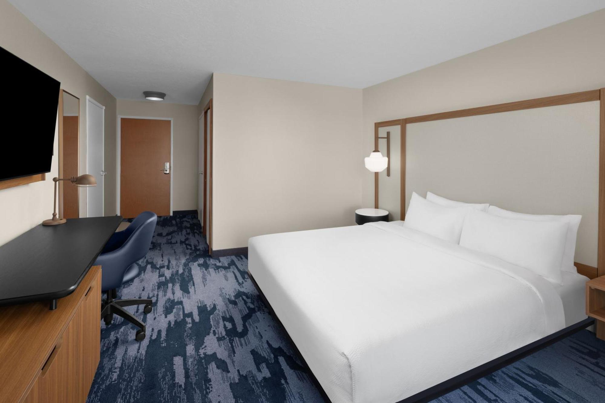King Room Roll Shower Mobility Access or Hearing Accessible