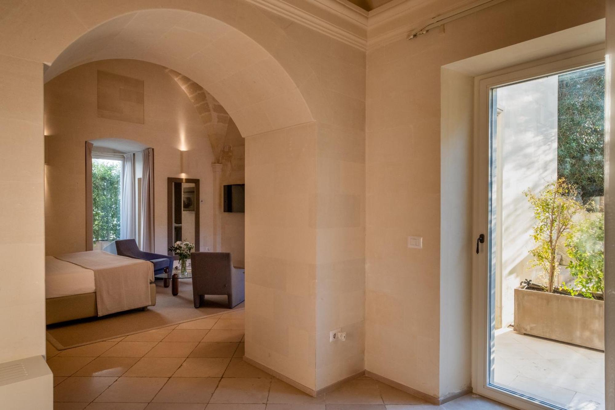 Deluxe Junior Suite