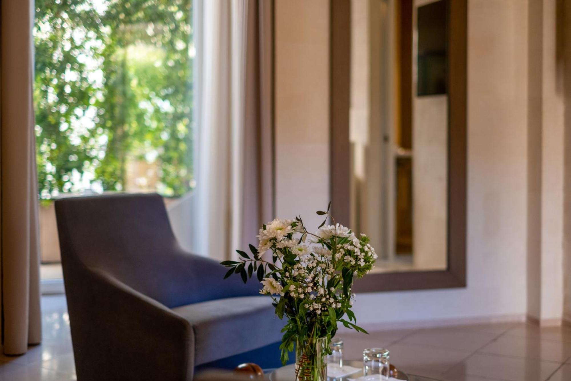 Deluxe Junior Suite