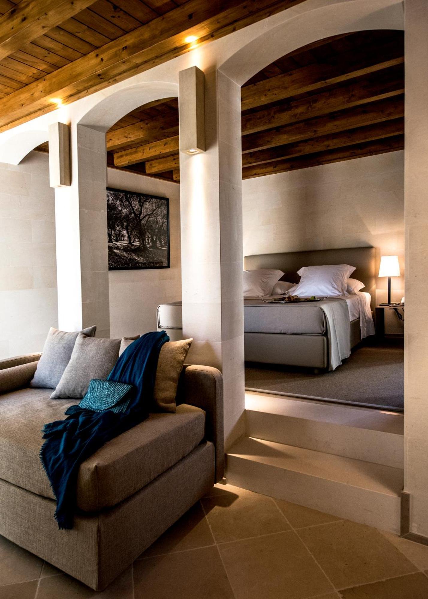 Deluxe Junior Suite