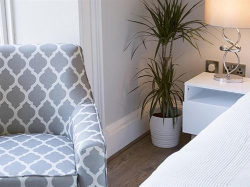 Double or Twin-Classic Ensuite Disability Access,1625567336:JPEG