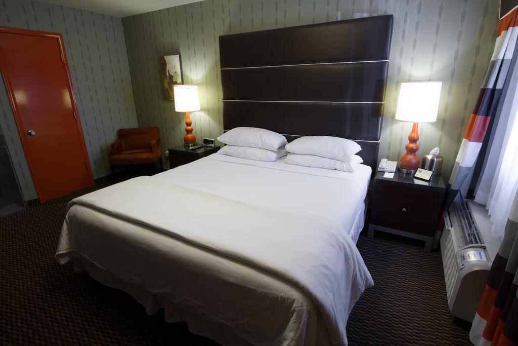 Deluxe King Room with Whirlpool,757916002:JPEG