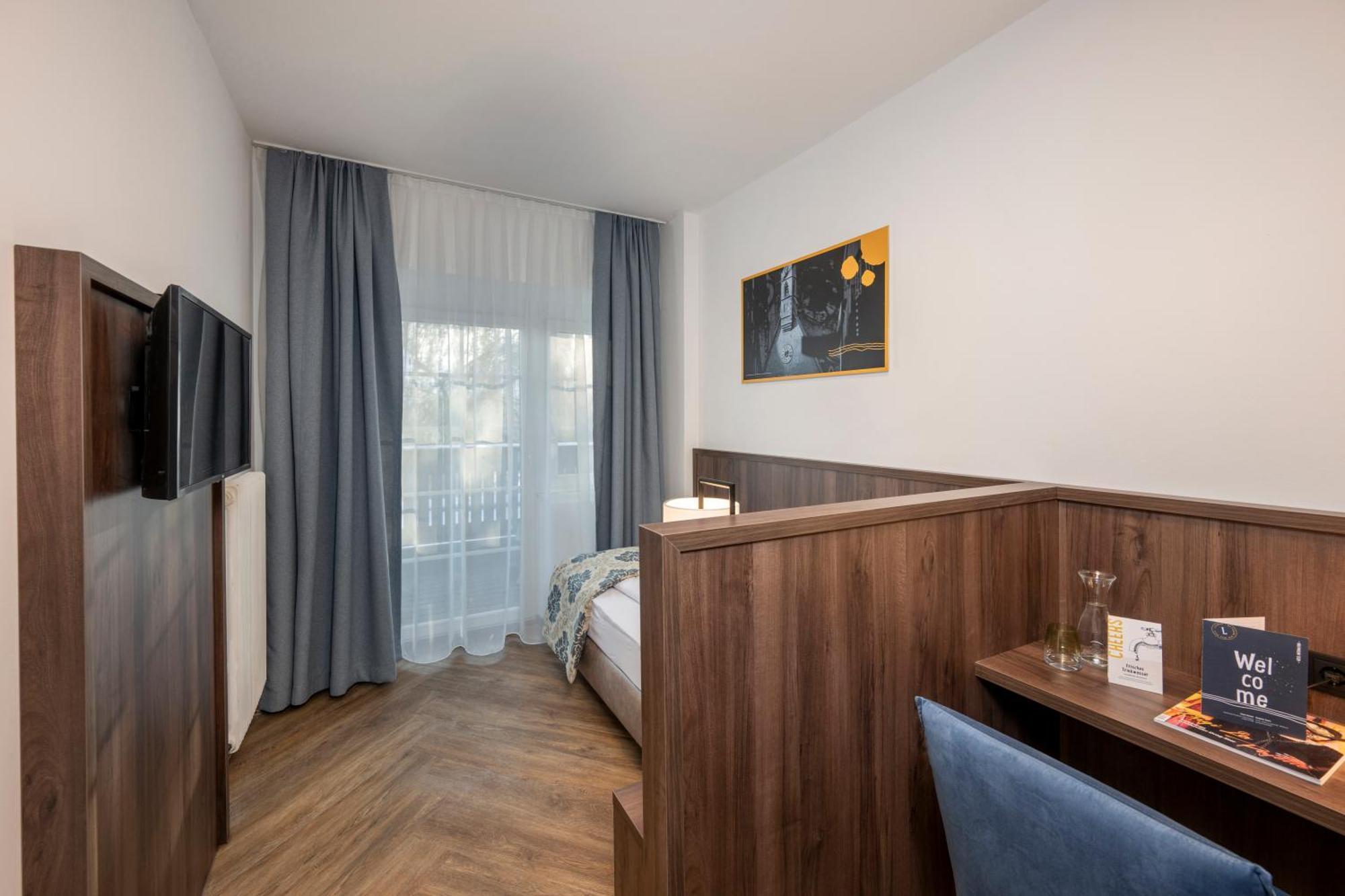 Single Room