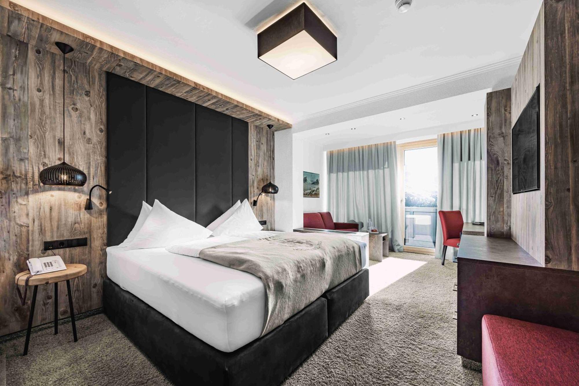 Double Room Mountain View