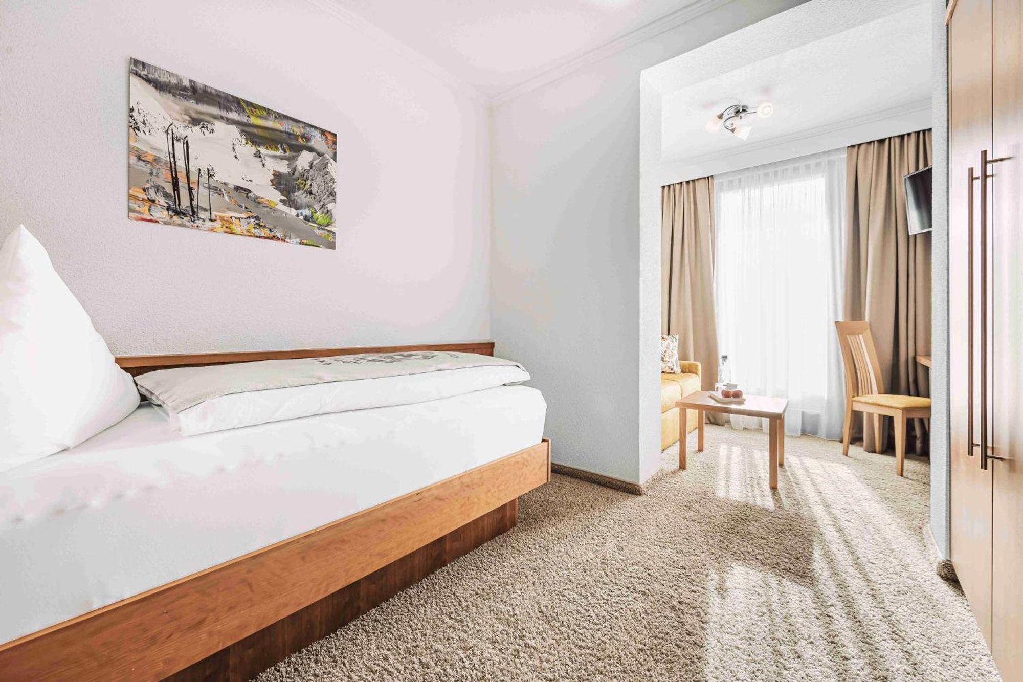 Single Room Balcony