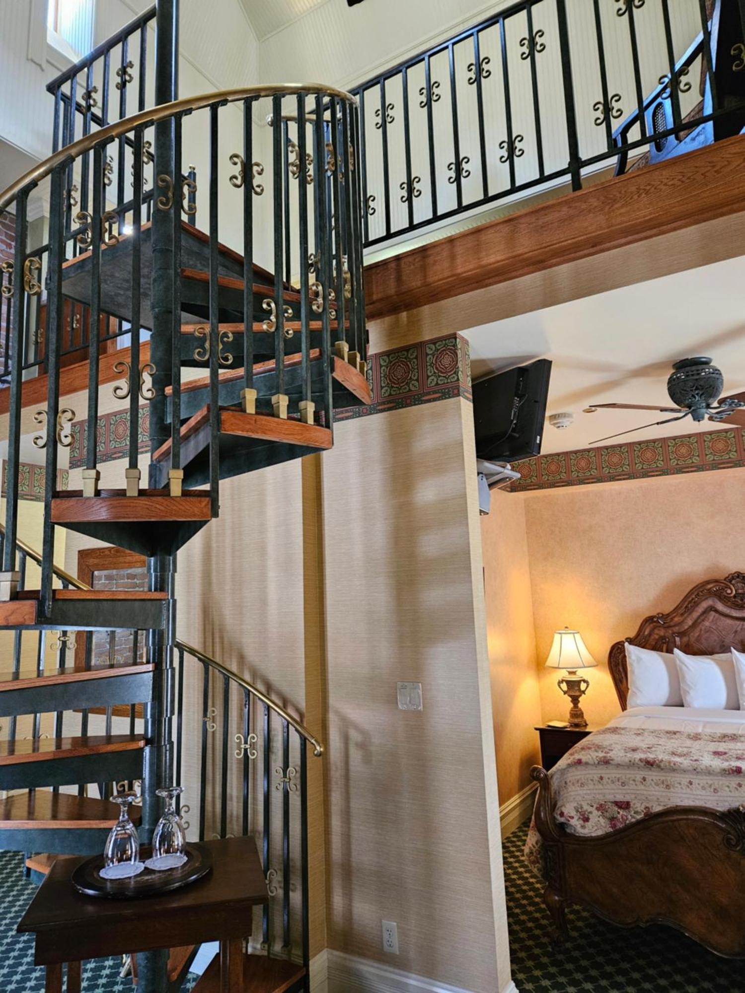 Queen Suite