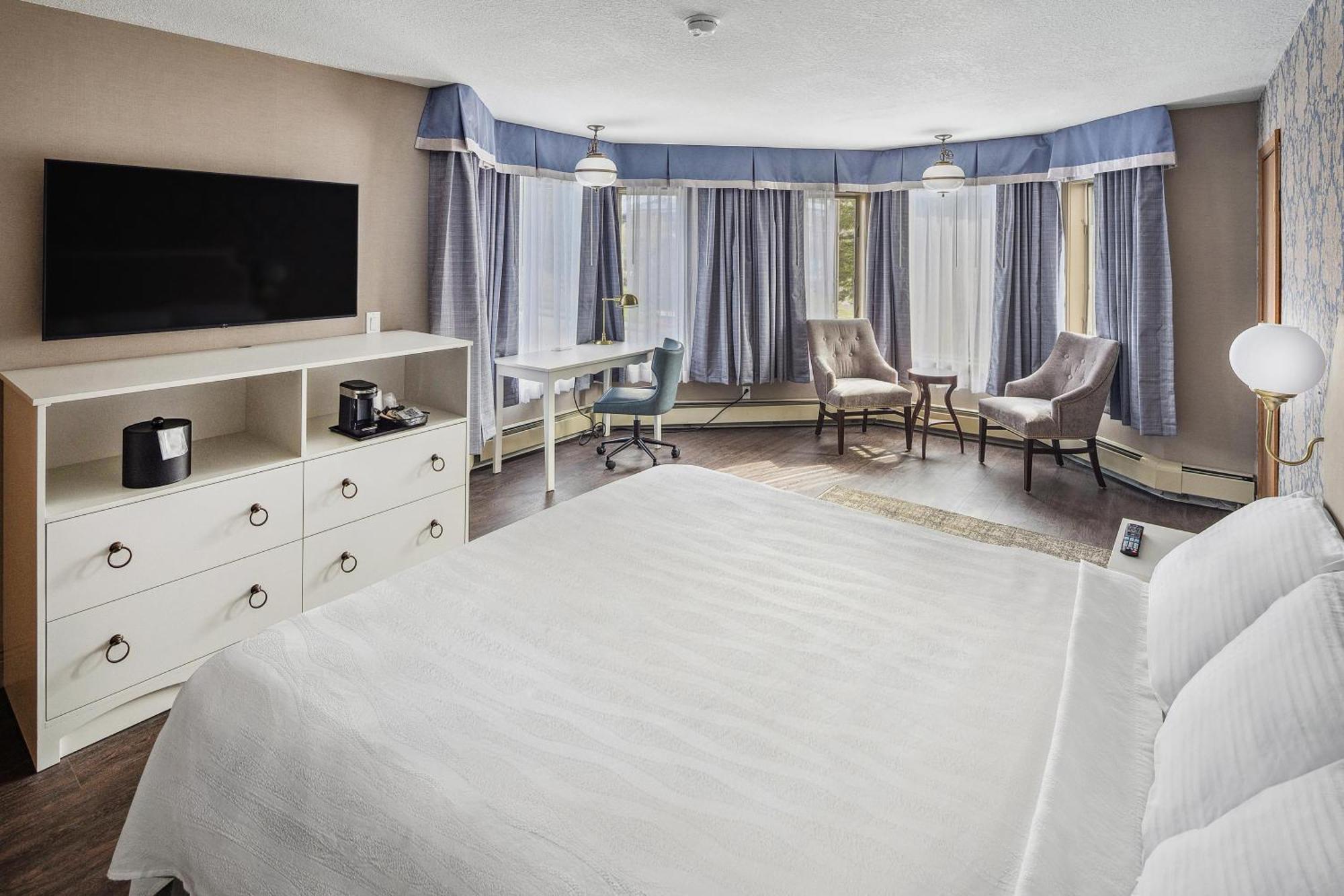 Executive King Room