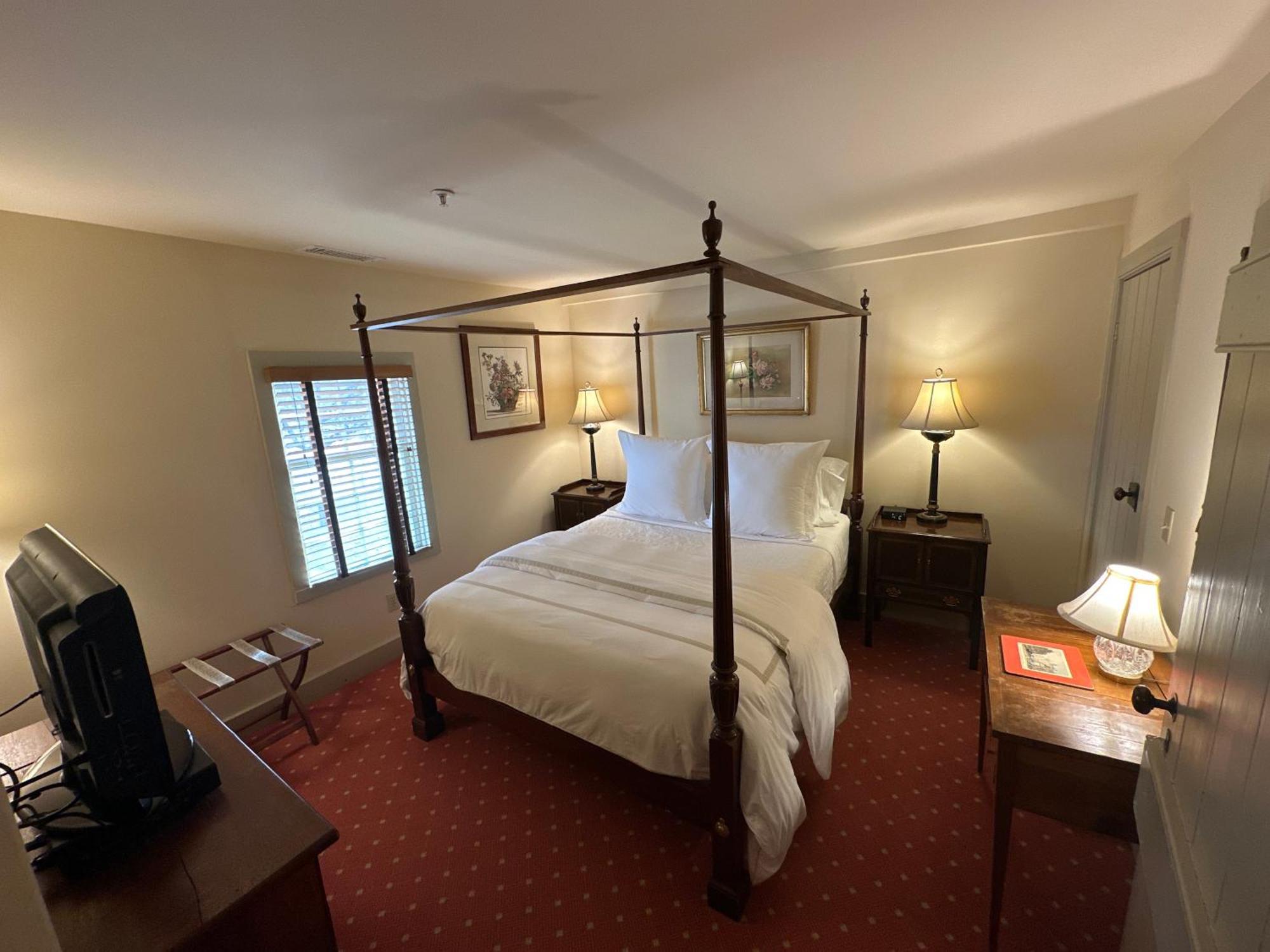Deluxe Junior Suite