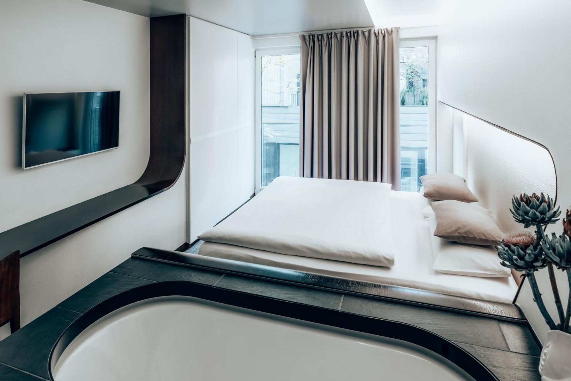 Double Room Bath