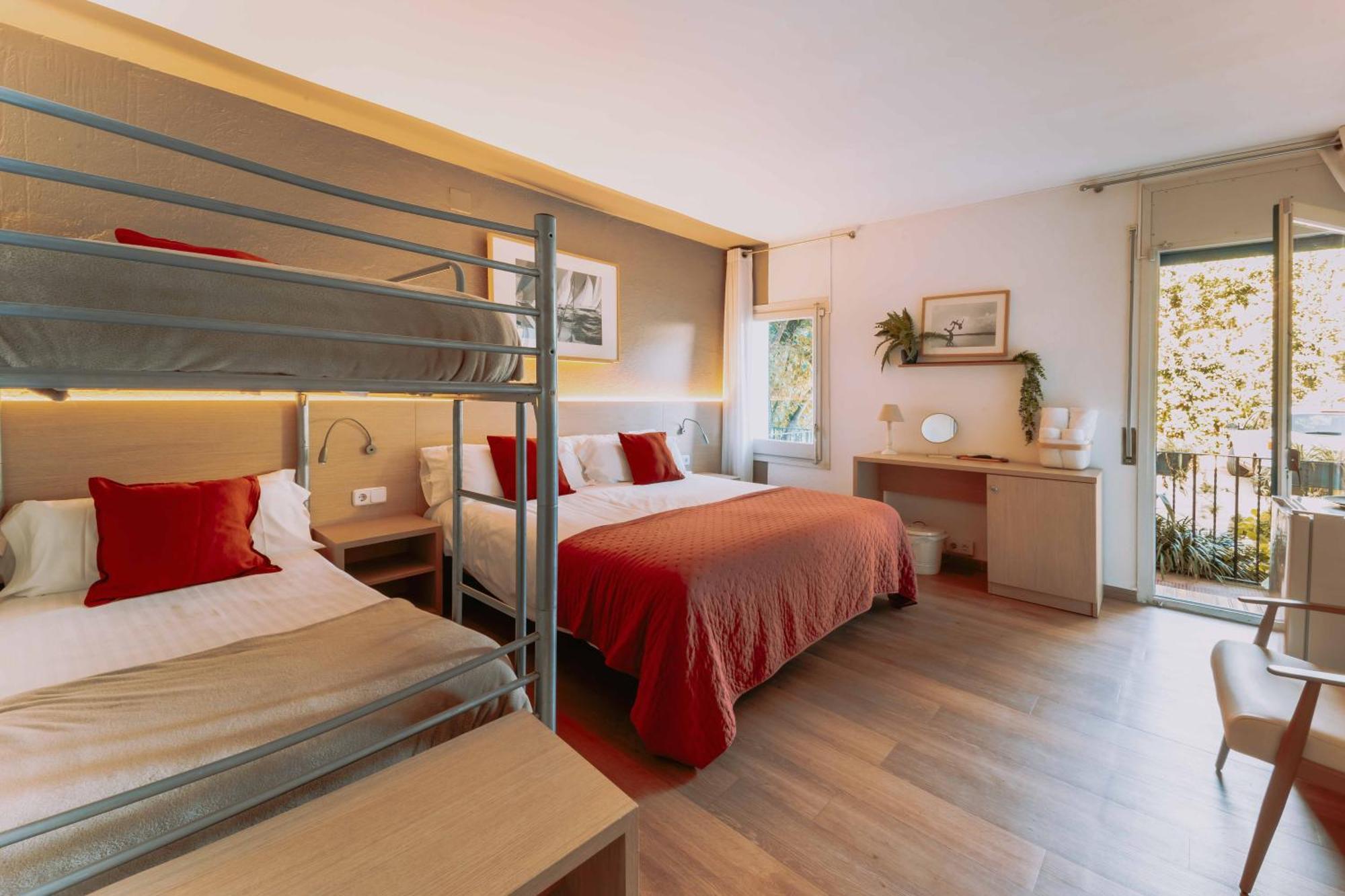 Family Two-Bedroom Suite Terrace