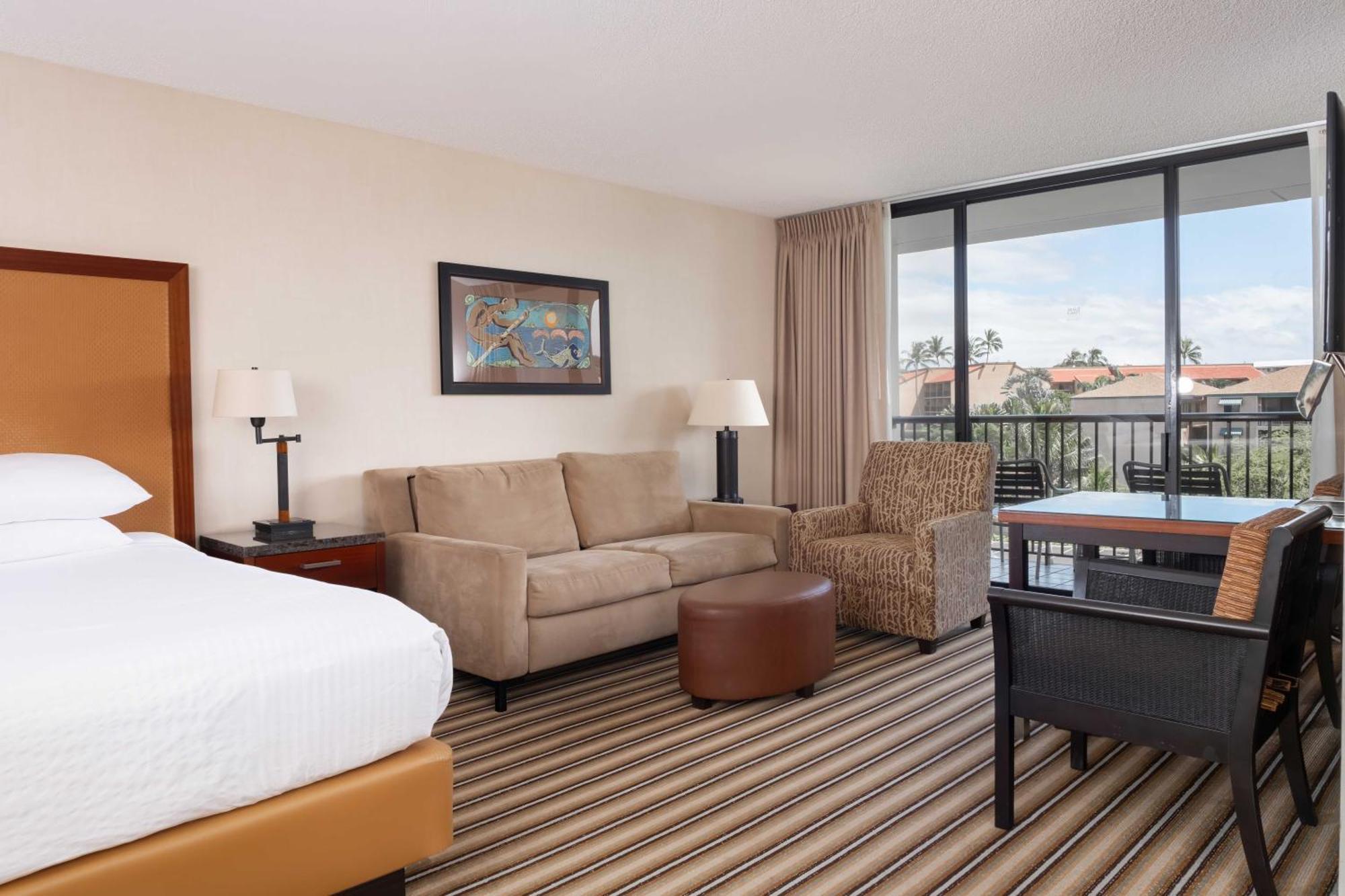 Hoku Studio King Suite