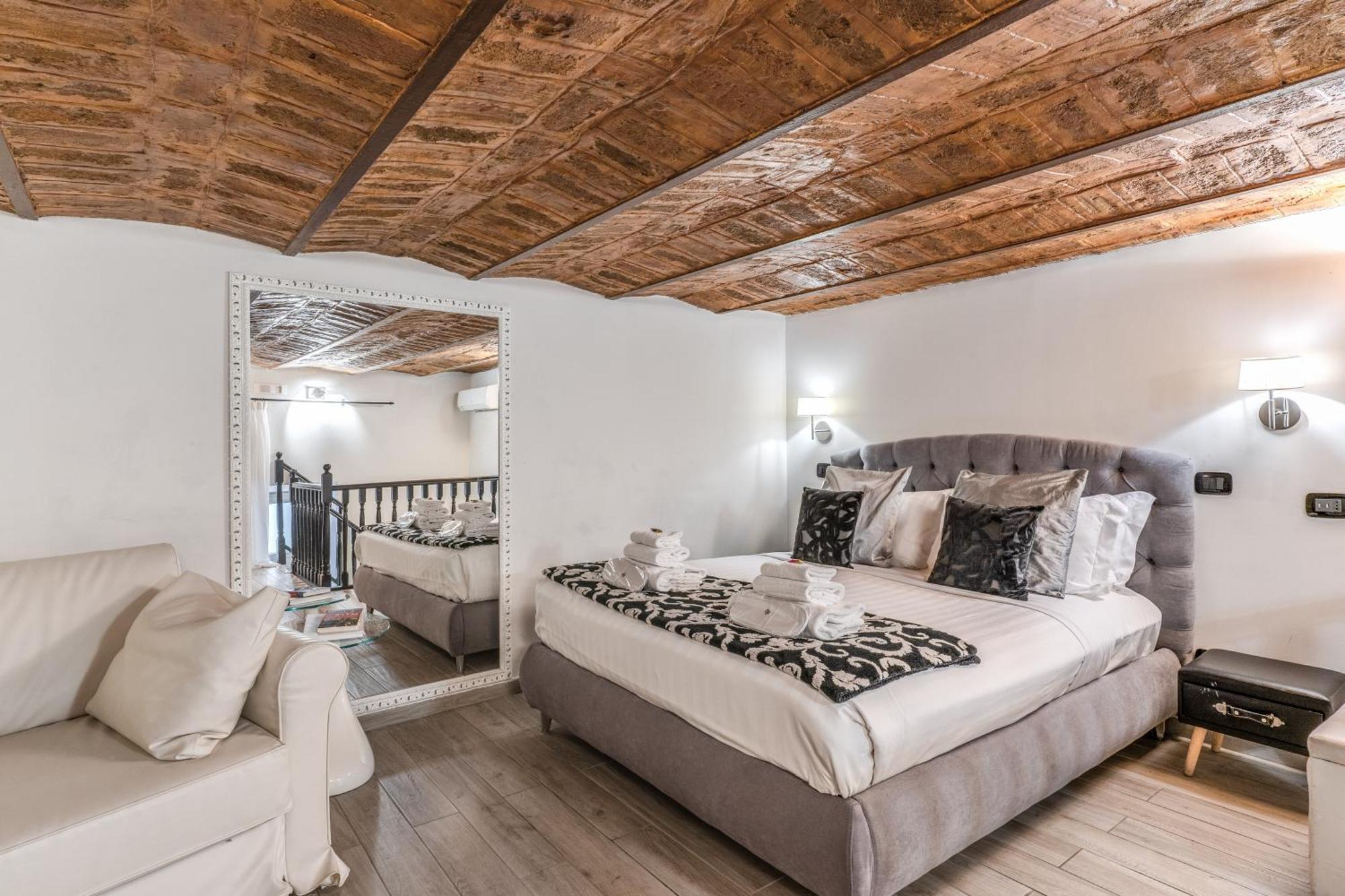 Cosy Triple Room,1627228679:JPEG