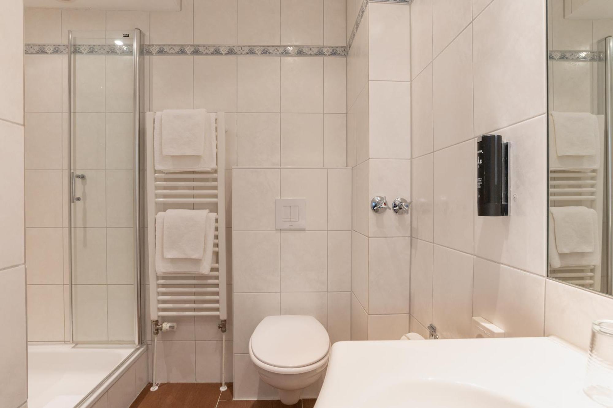 Comfort Double or Twin Room