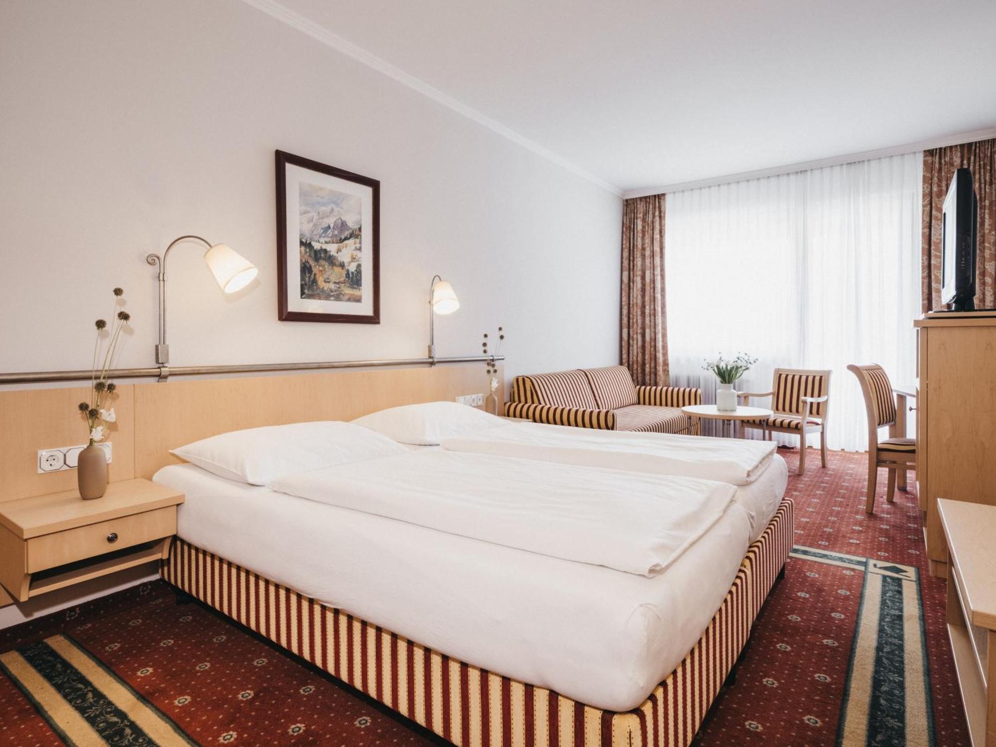 Comfort Triple Room