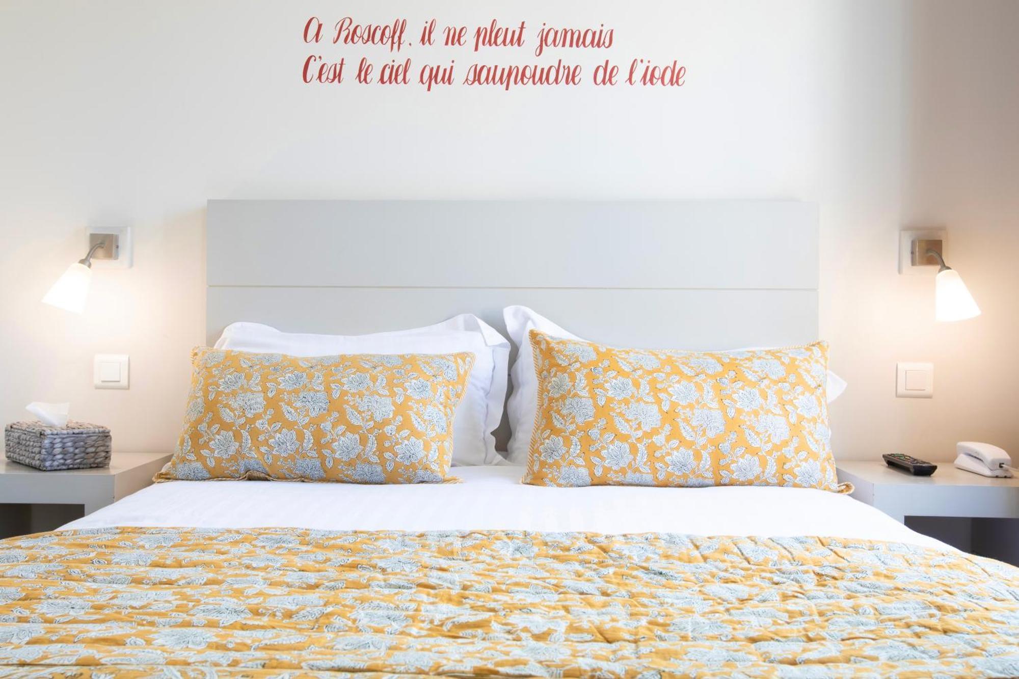 Chambre Double - Vue sur Village