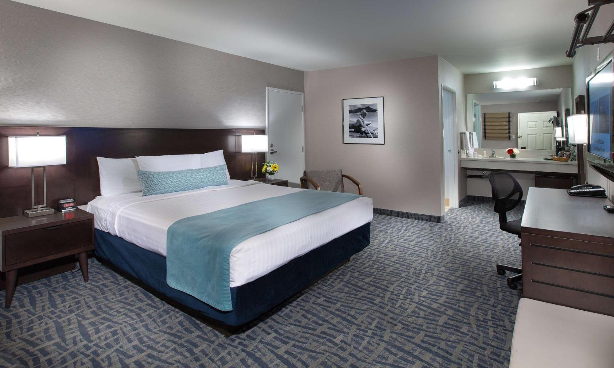 Deluxe King Room