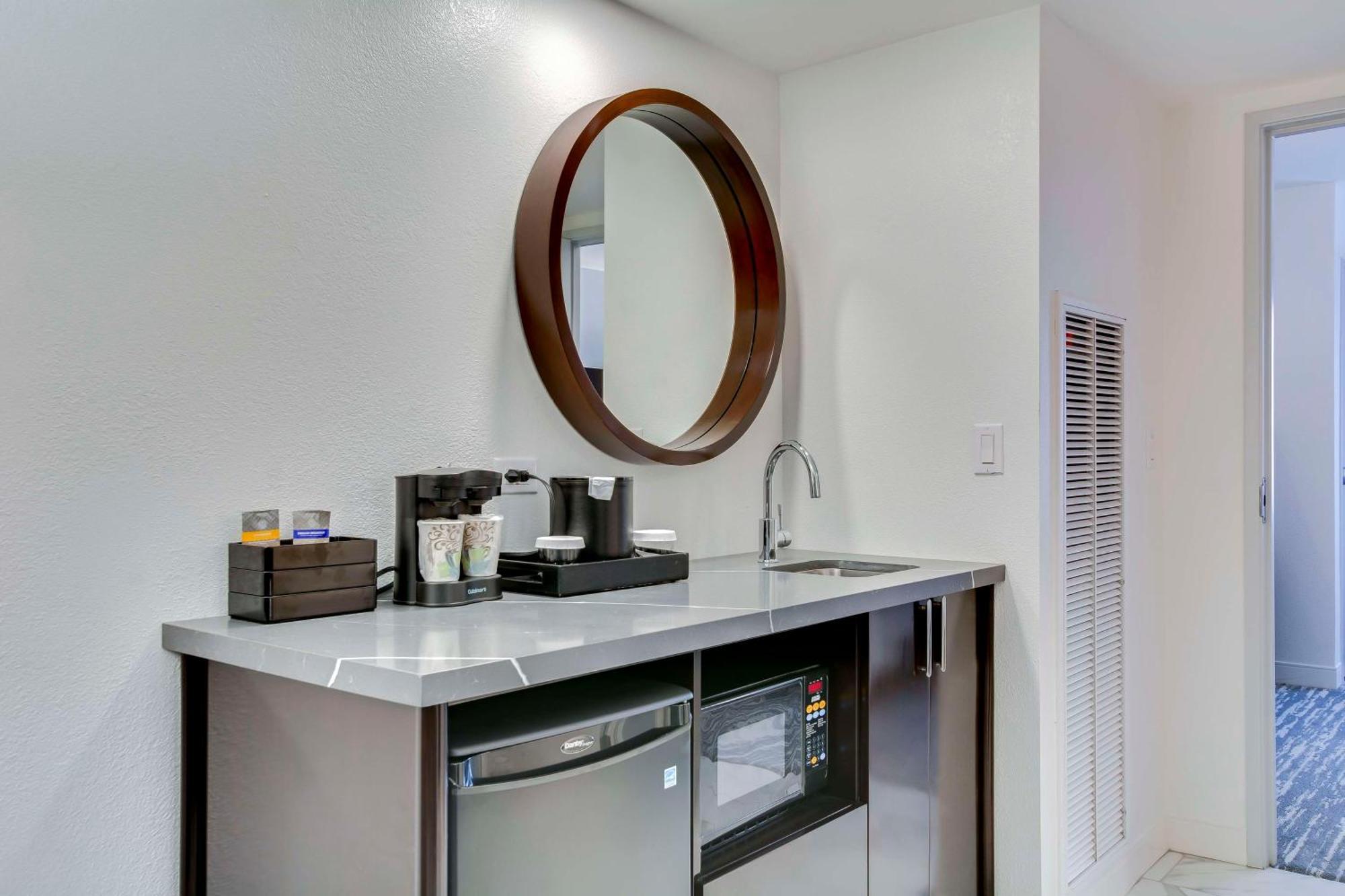 Two-Room King Suite Non-Smoking