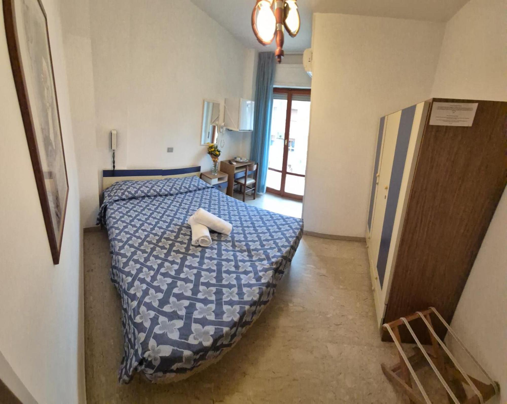 Economy Single Room