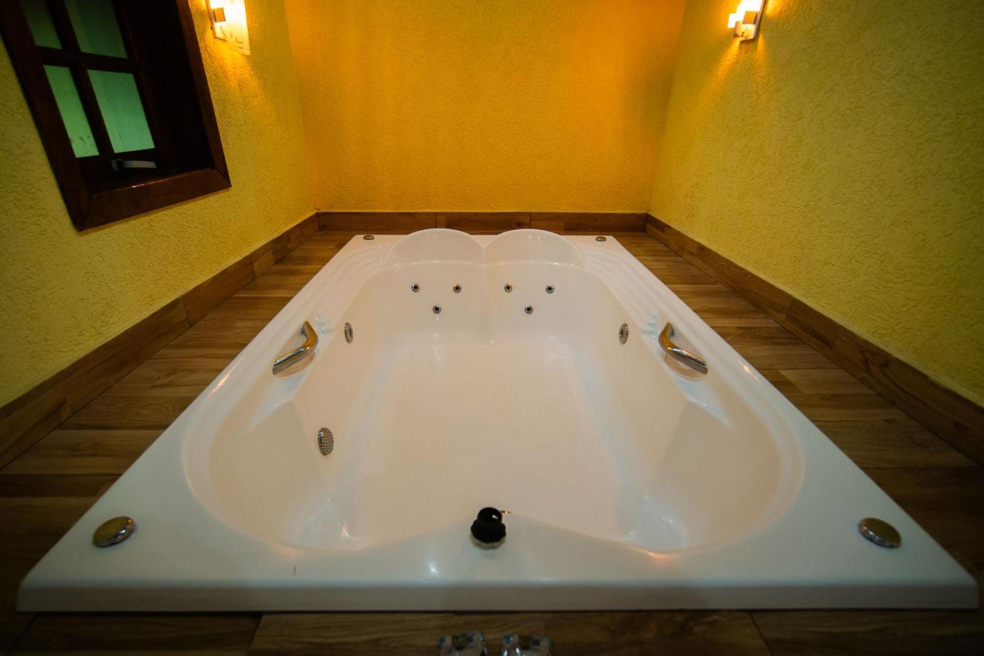 Chalé Superior com Hidromassagem