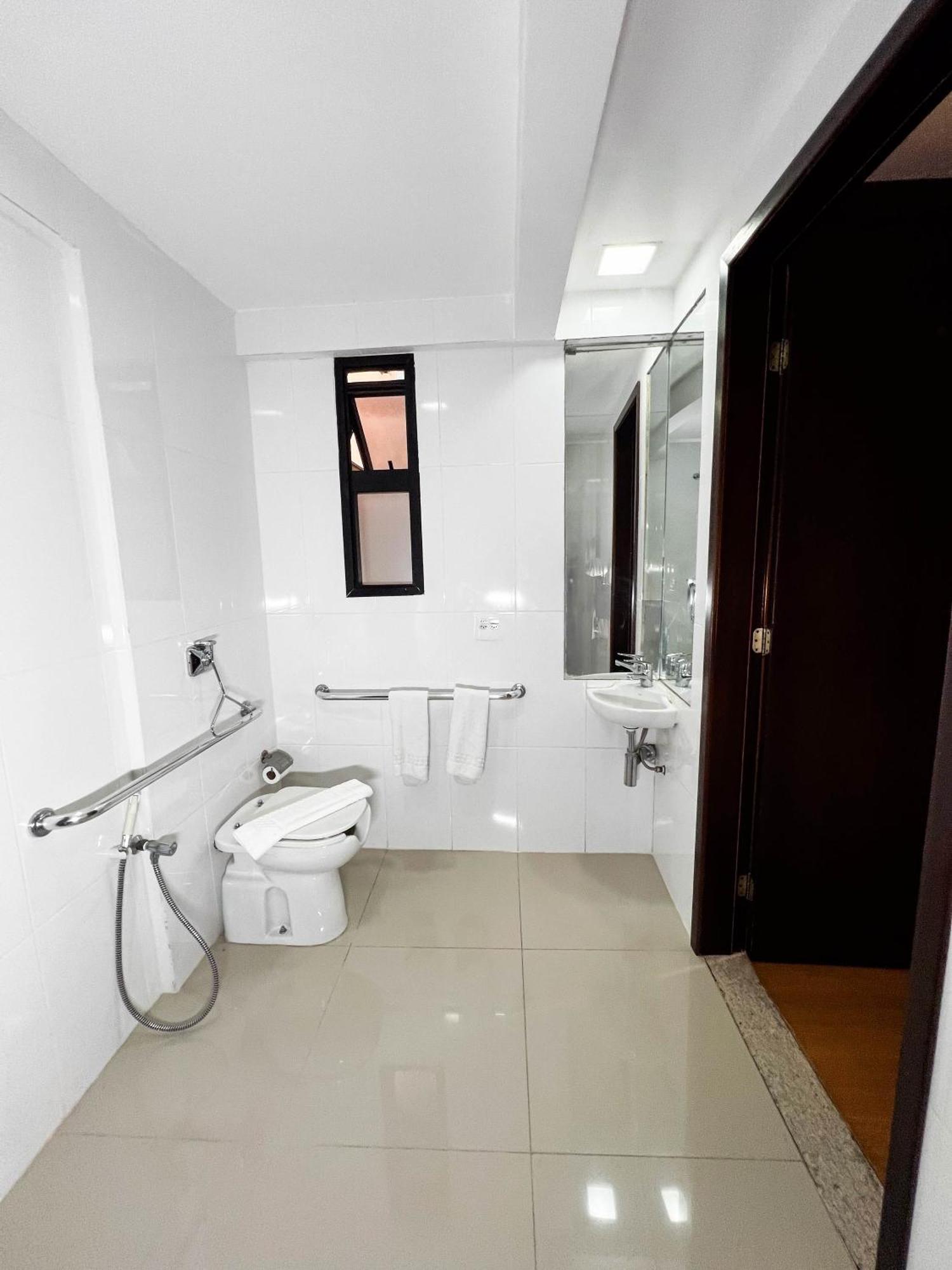 Queen Room Two Queen Beds Disability Access