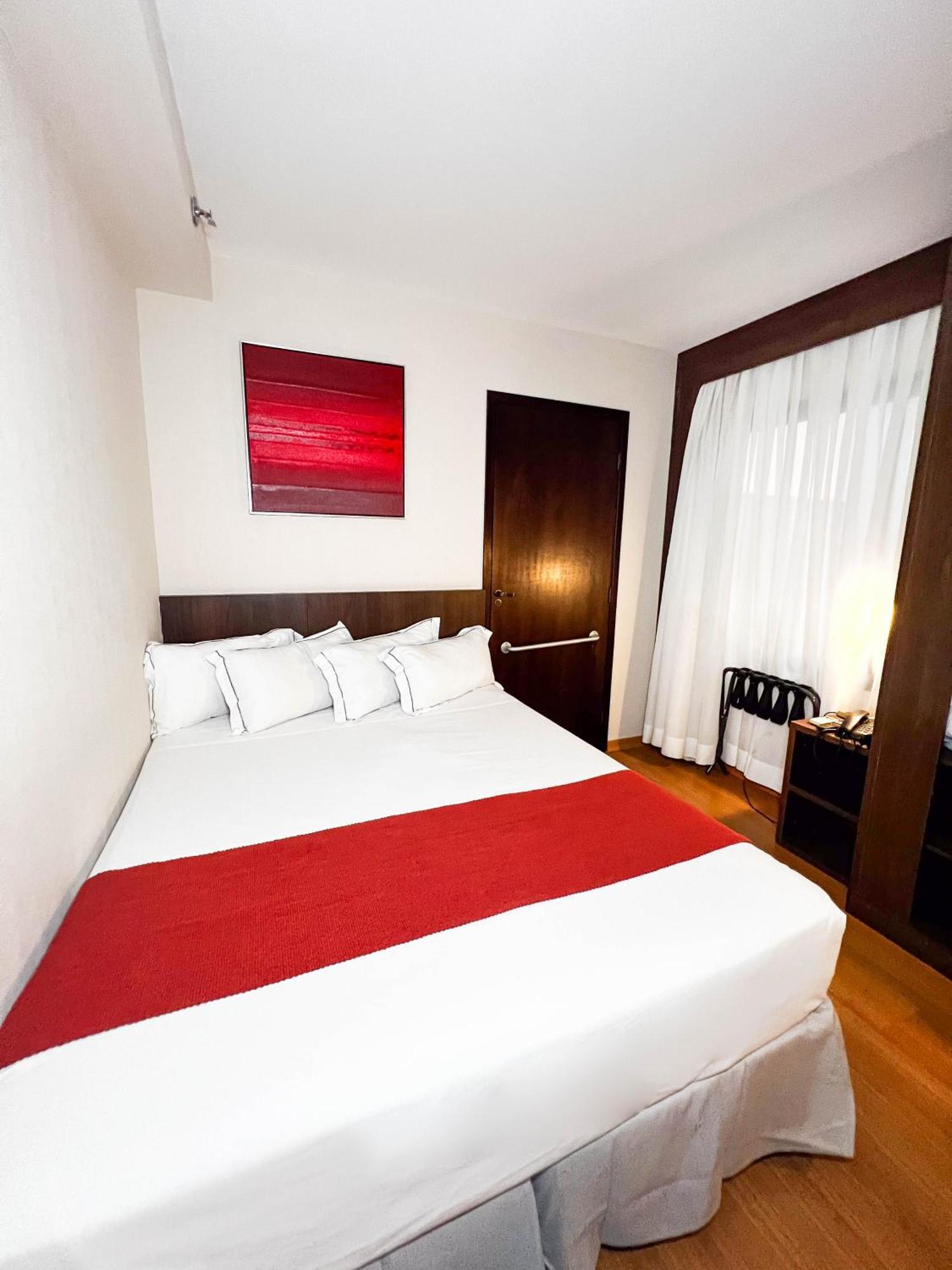 Queen Room Two Queen Beds Disability Access