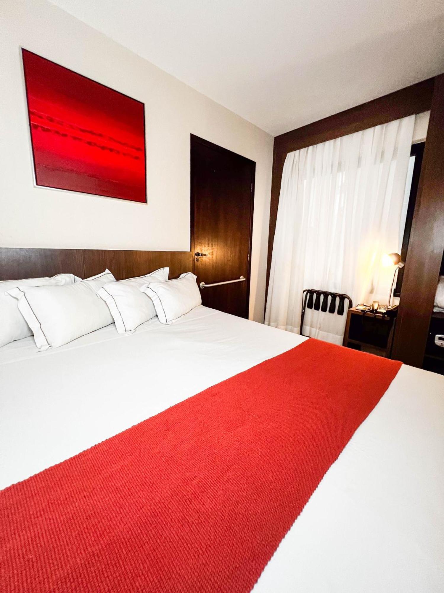 Queen Room Two Queen Beds Disability Access