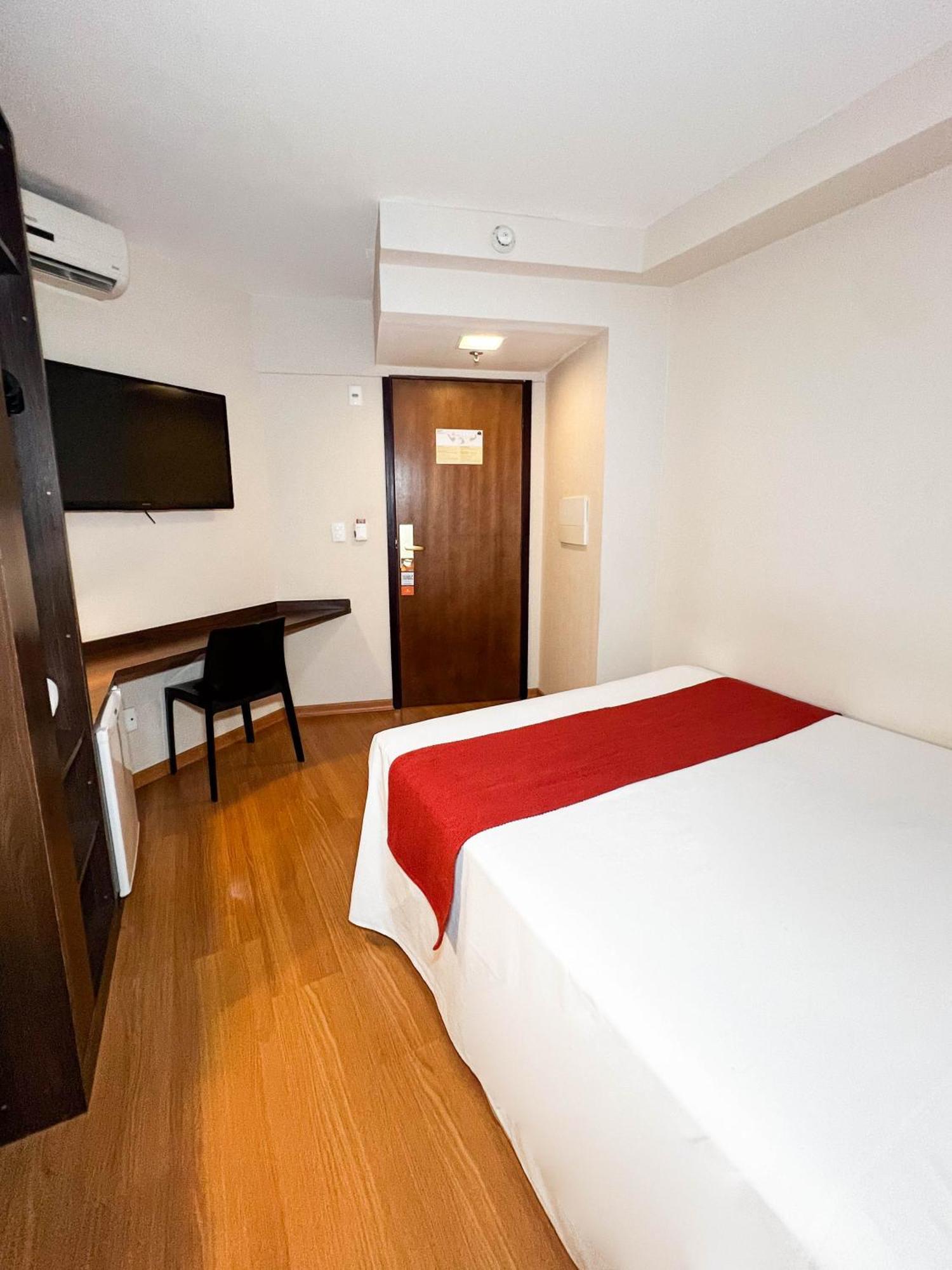Queen Room Two Queen Beds Disability Access