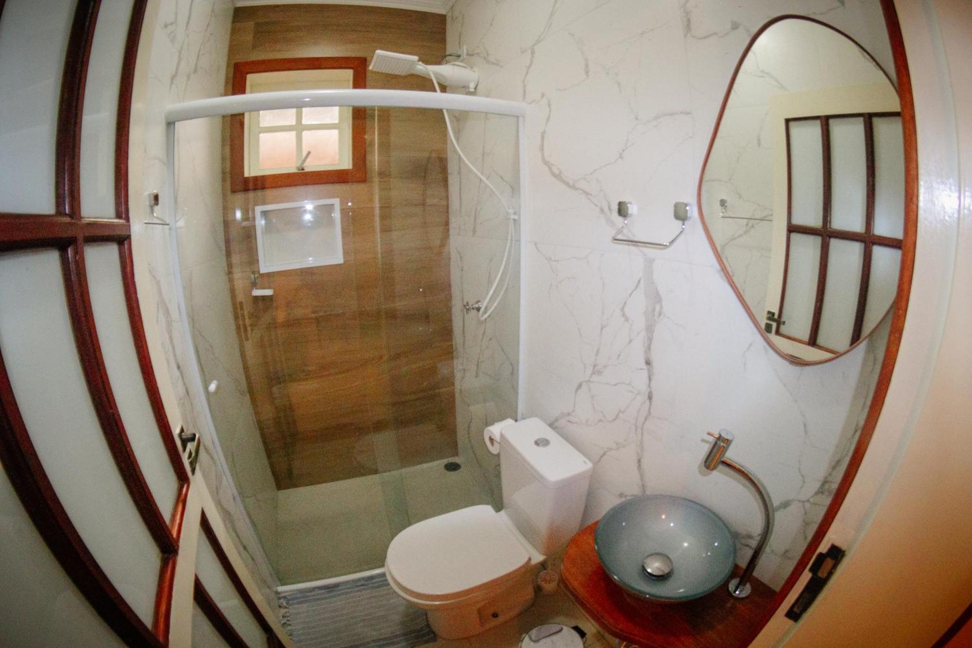 Quadruple Room Private Bathroom