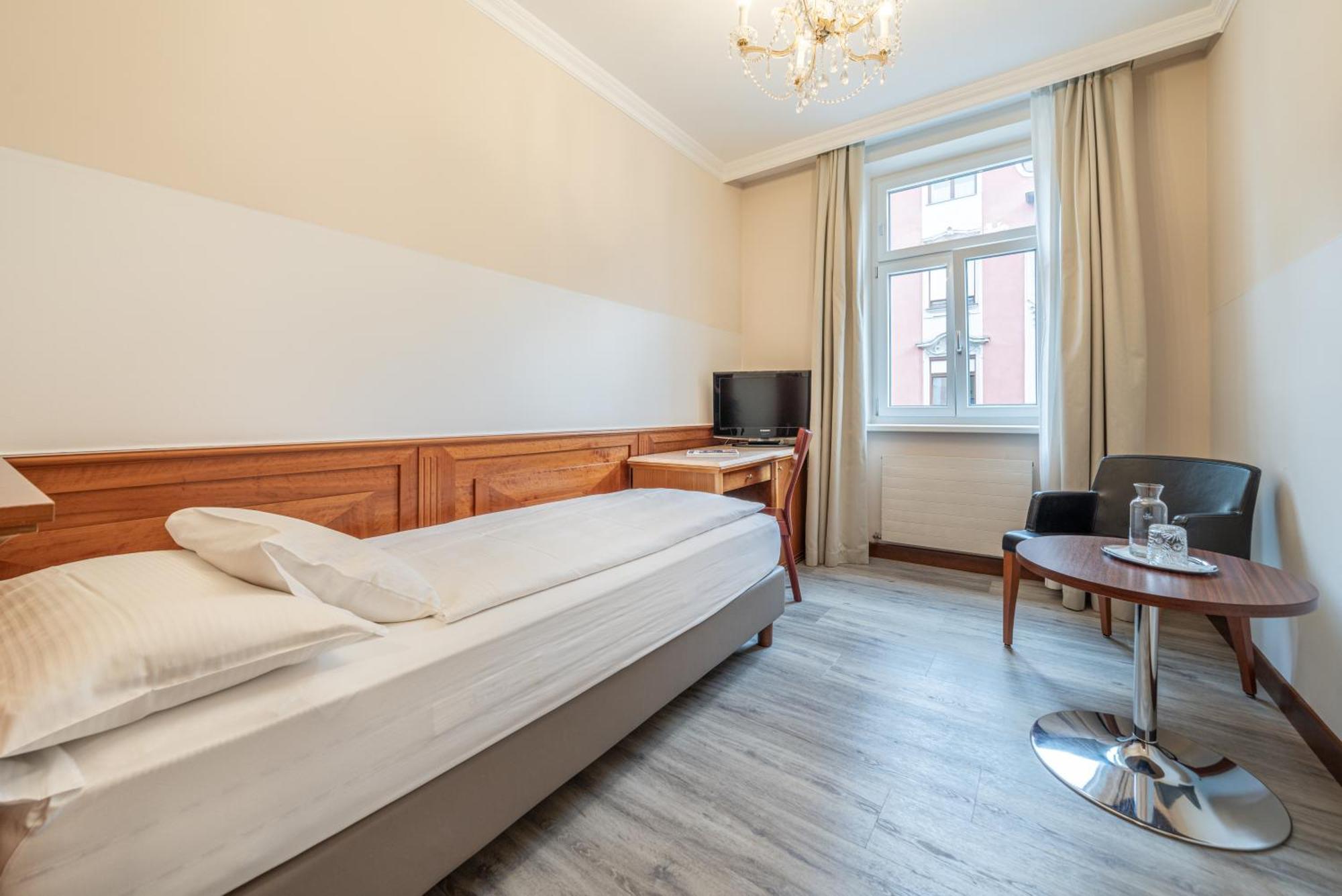 Standard Single Room