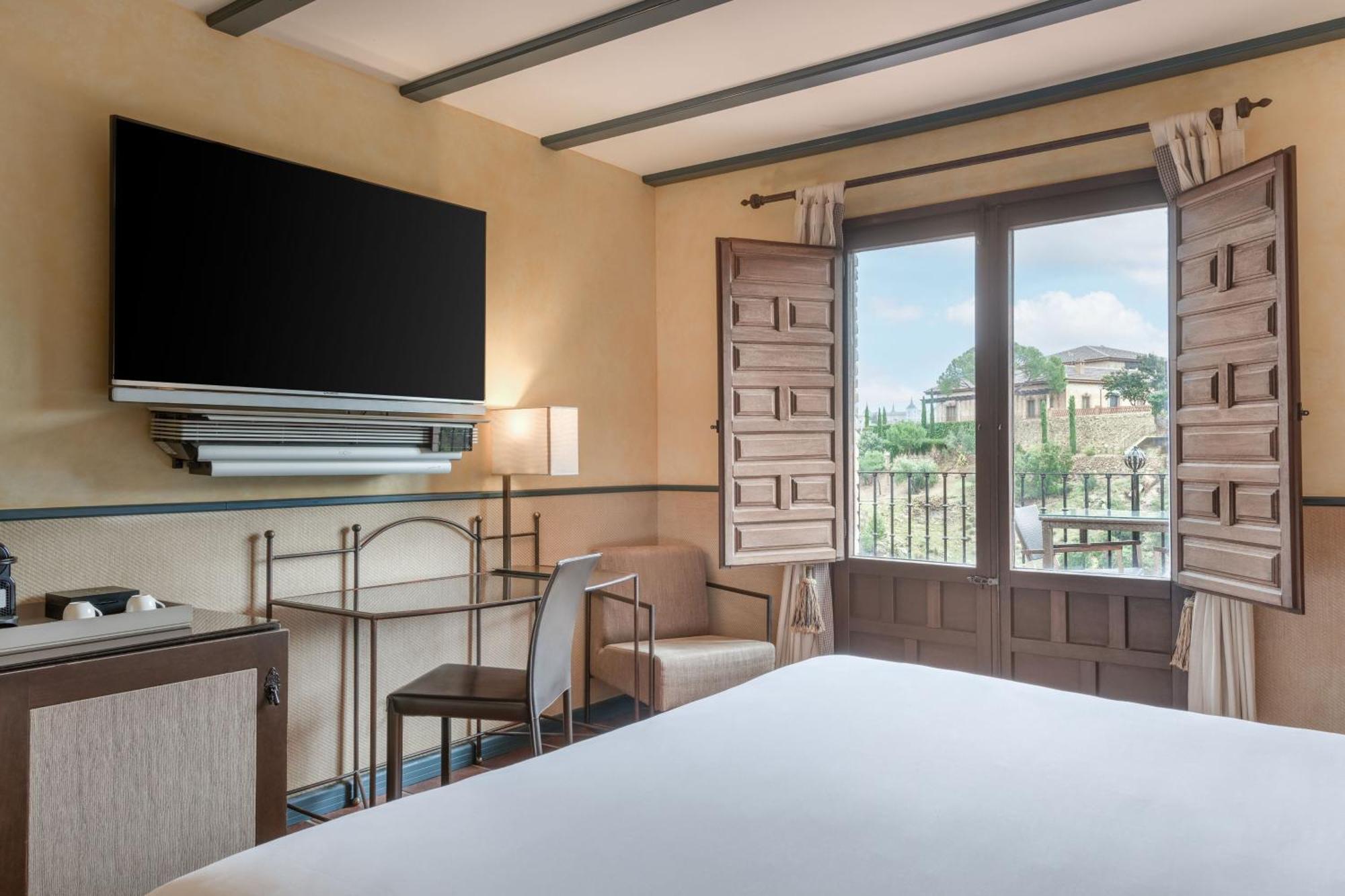 Superior King Room Terrace