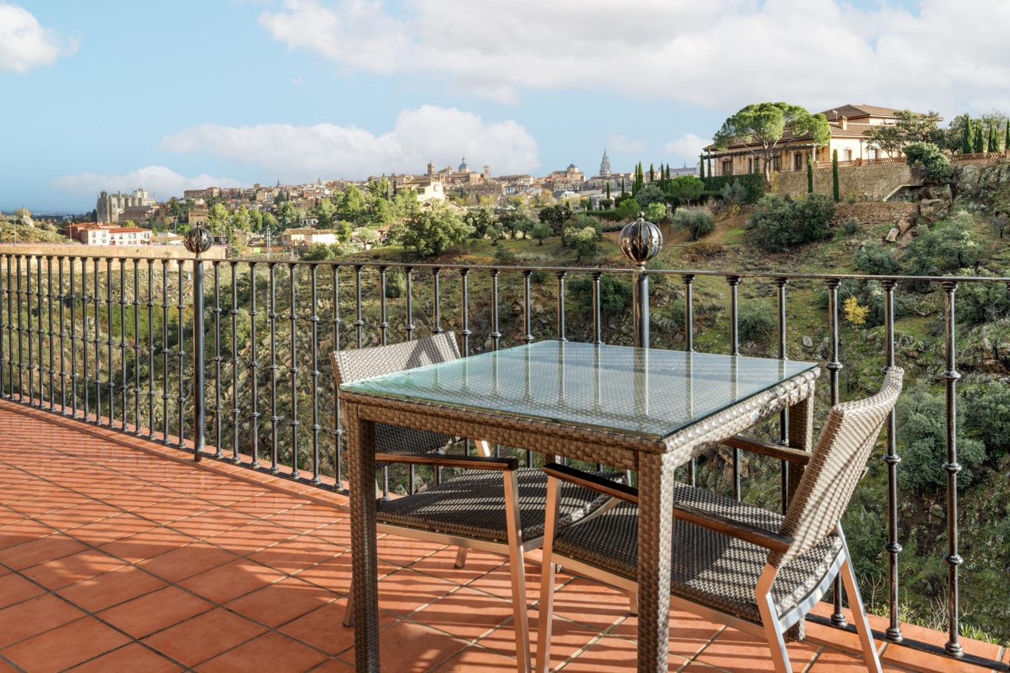 Superior King Room Terrace